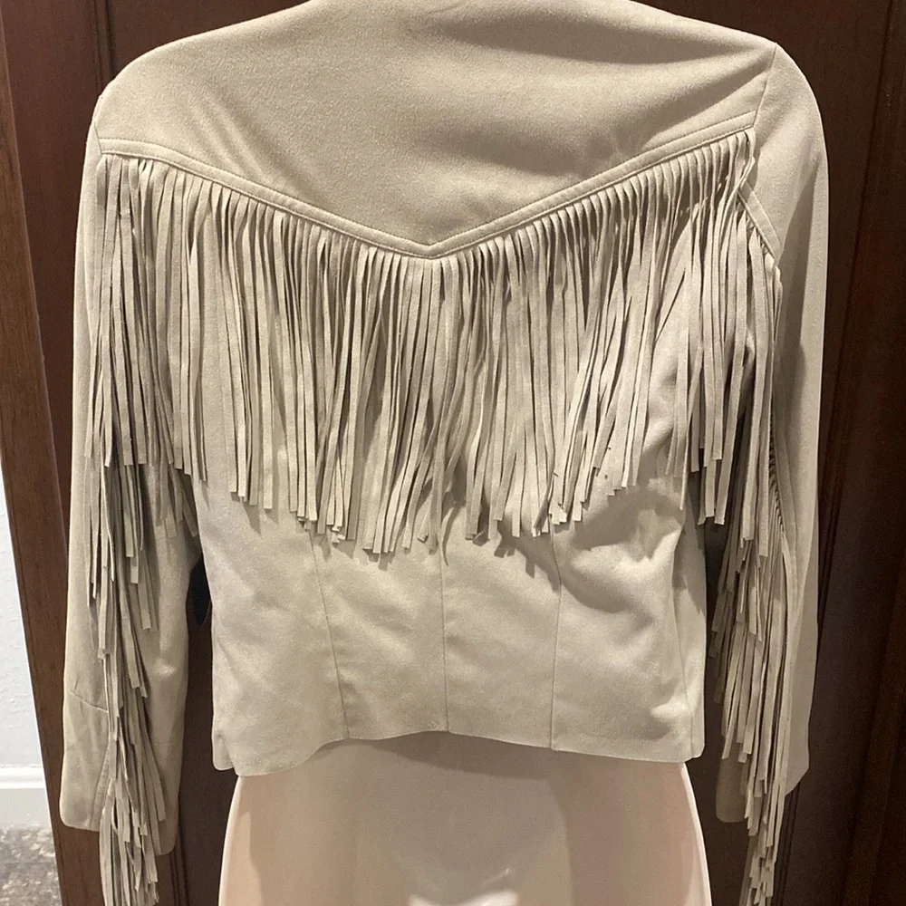 SCOOP VEGAN NWT FRINGE SHORT JACKET